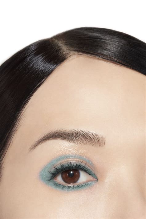 nuage bleu chanel|liner – khôl 44 .